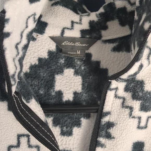 Eddie Bauer Pullover - Picture 2 of 4